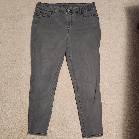 Maurices Jean's XL-R - Picture 1 of 5